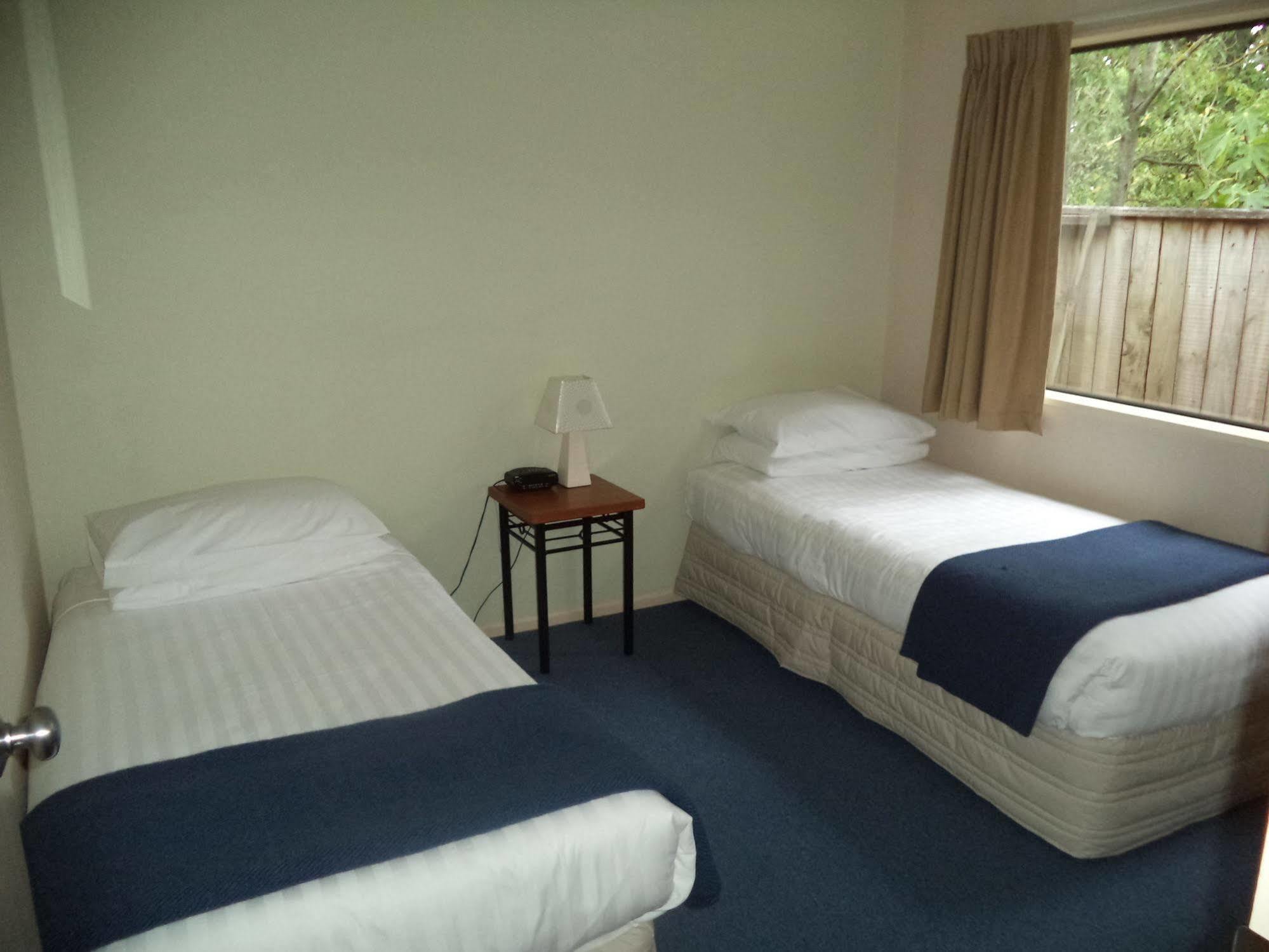 South Park Motel Masterton Exterior photo